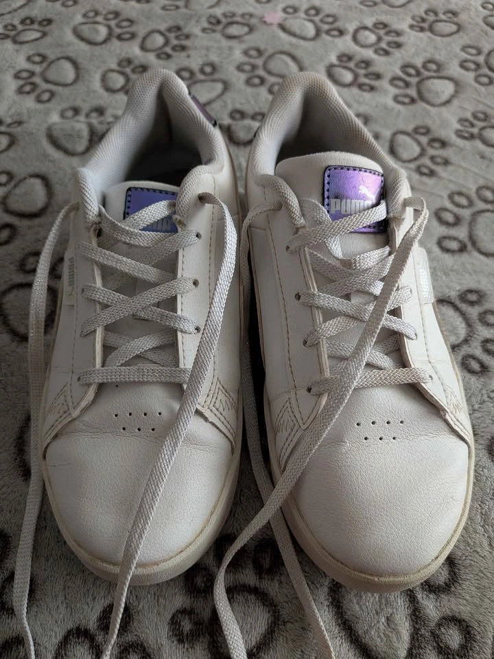Girls Puma Shoes size 2.5 - photo 5