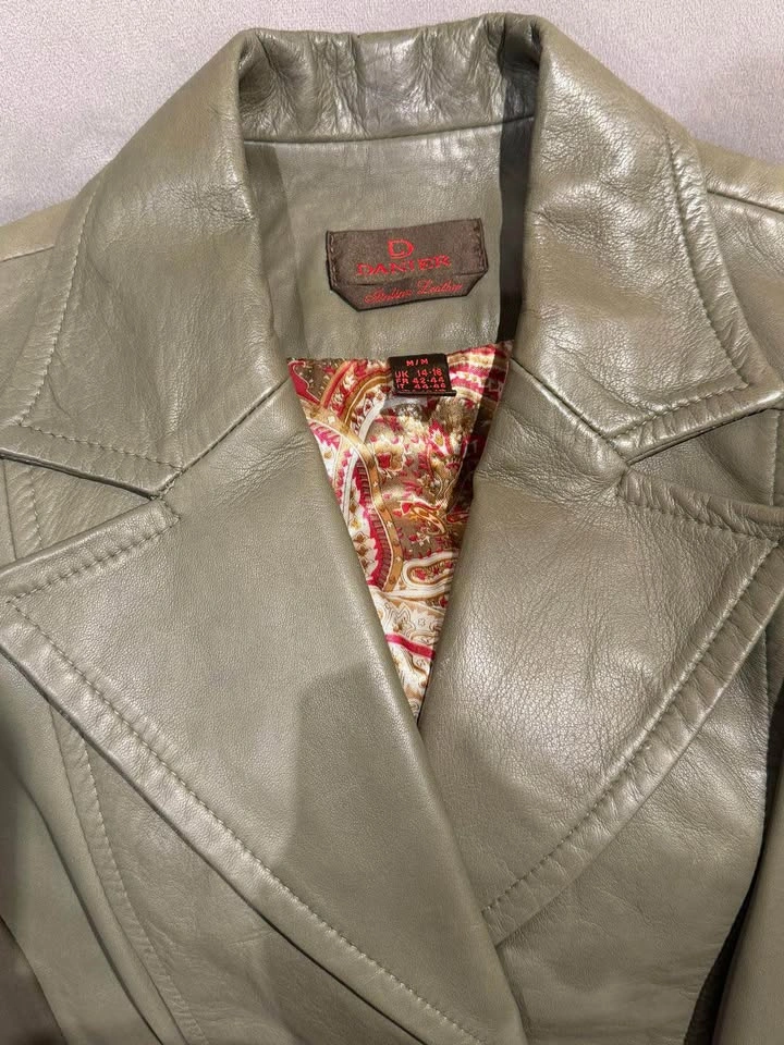 Danier Green Leather Jacket - photo 3