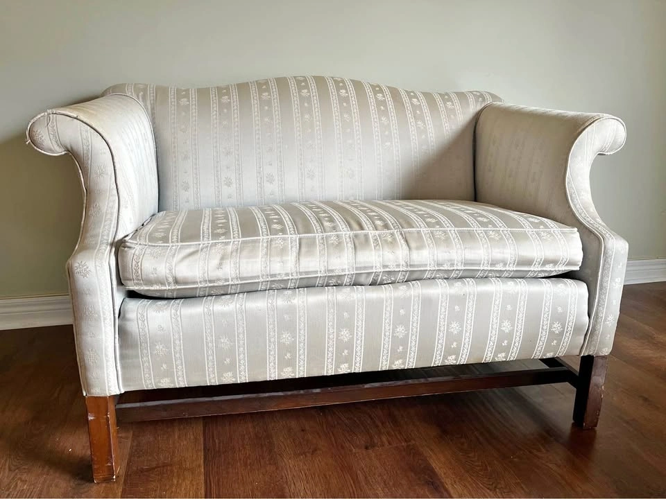 Antique Chippendale Love Seat