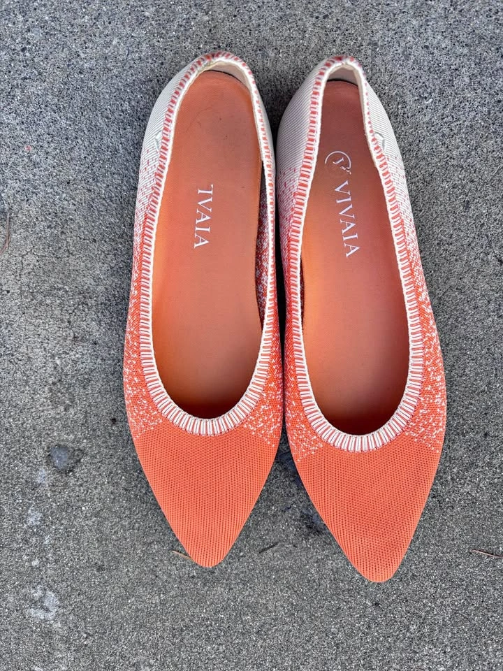 VIVAIA Orange White Pointed Toe Flats Size 42