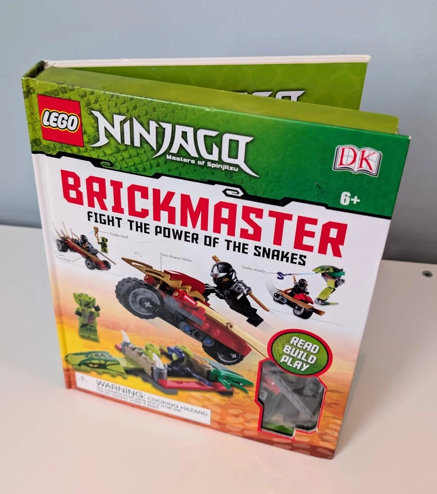 LEGO Ninjago Brickmaster Hardcover - Retired Edition - New & Sea - photo 2