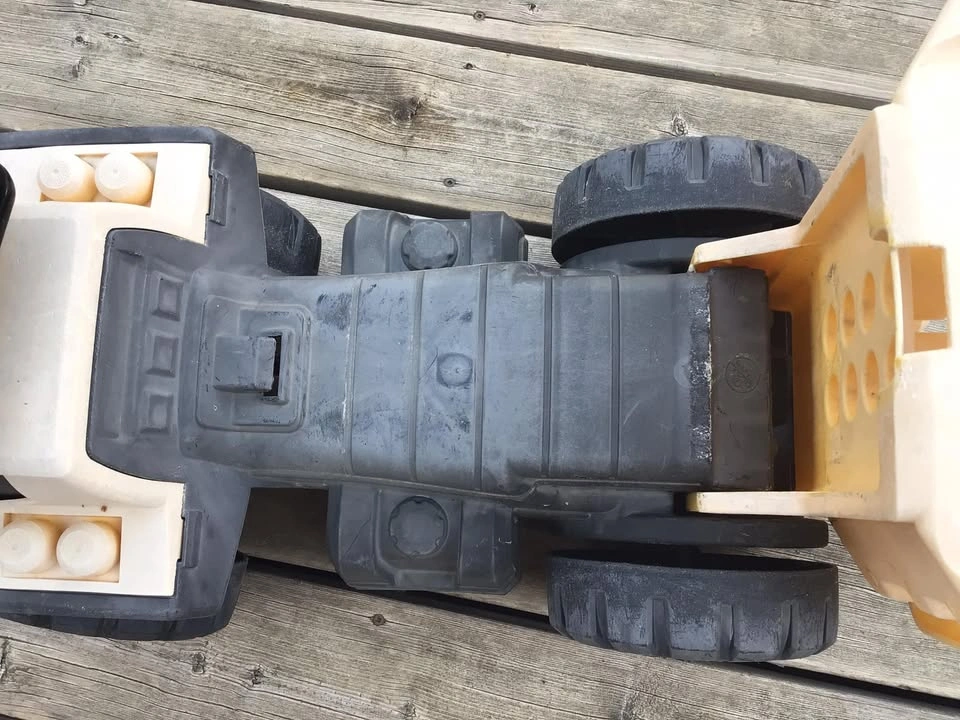 3 toys for $10 - includes sit-on dump truck - photo 3