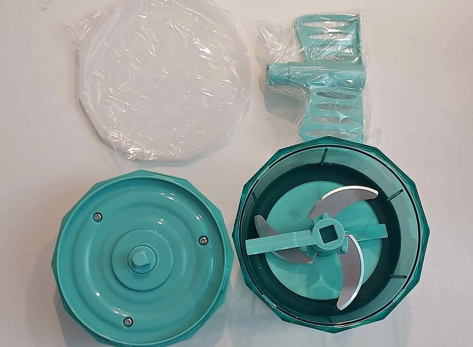 New Manual Food Chopper