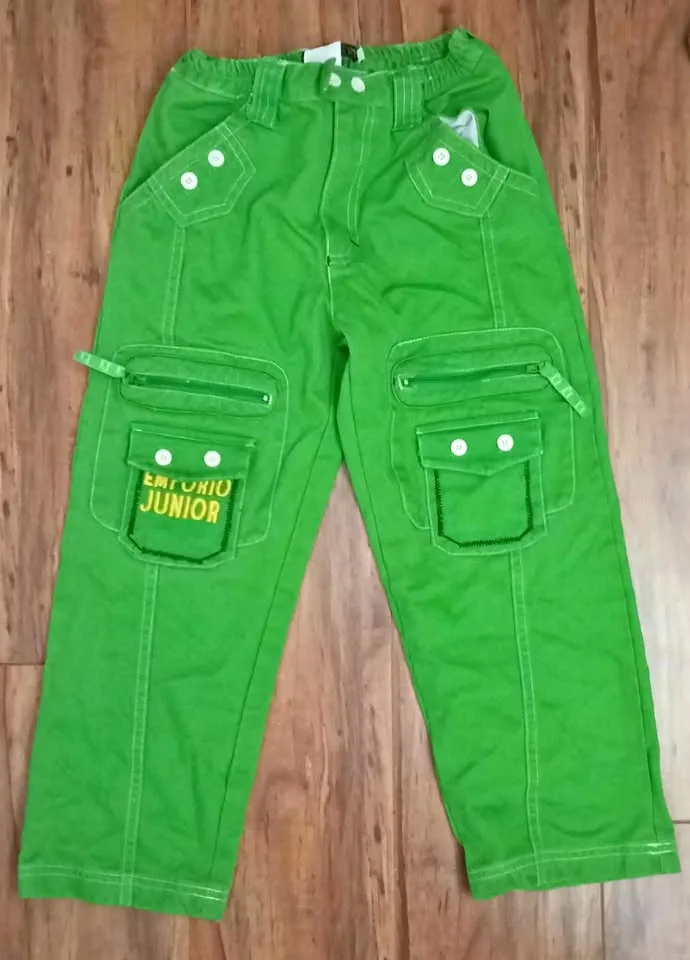 Kids pants thumbnail