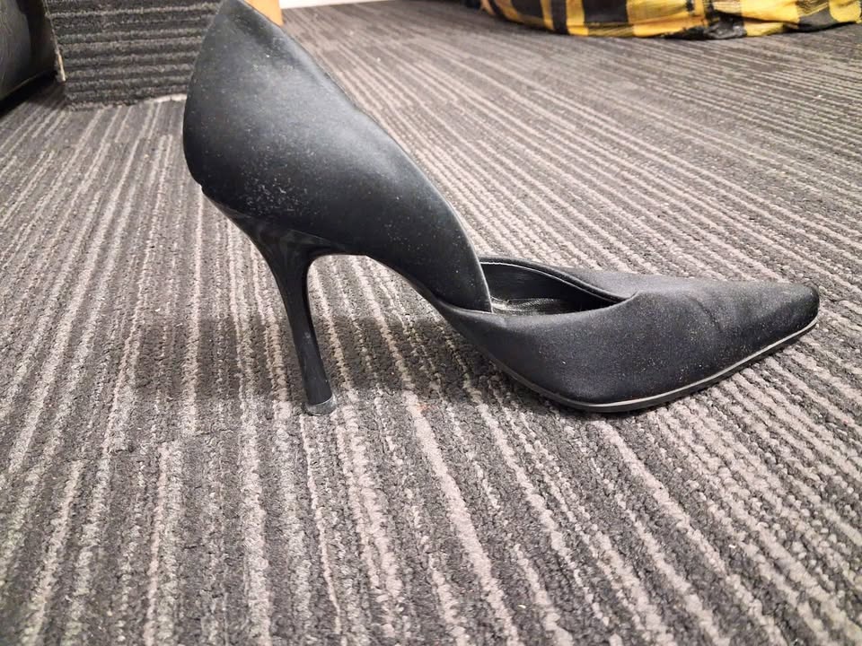 ALDO Black Pointed-Toe Heels -EU Size 37 - photo 3