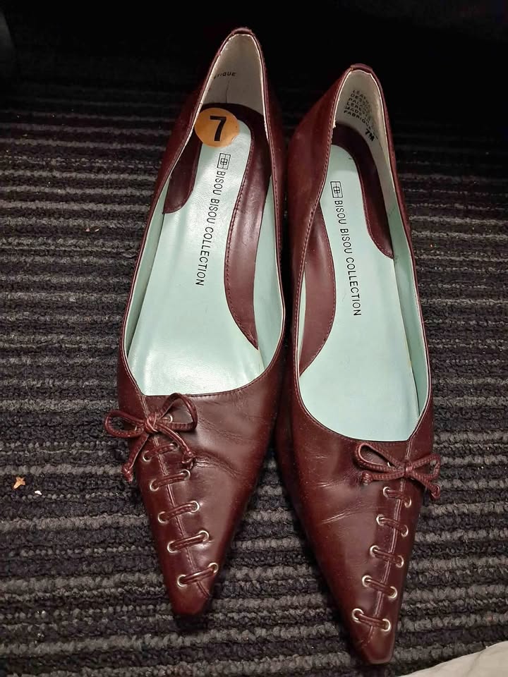 Brown leather heels