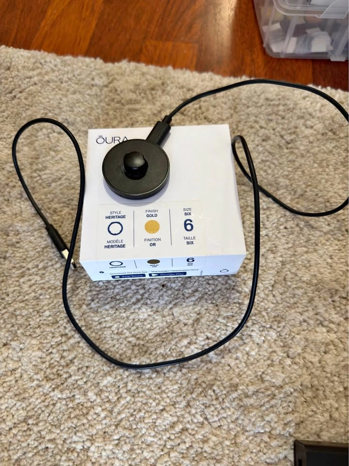 Oura Ring Charger Only - Size 6