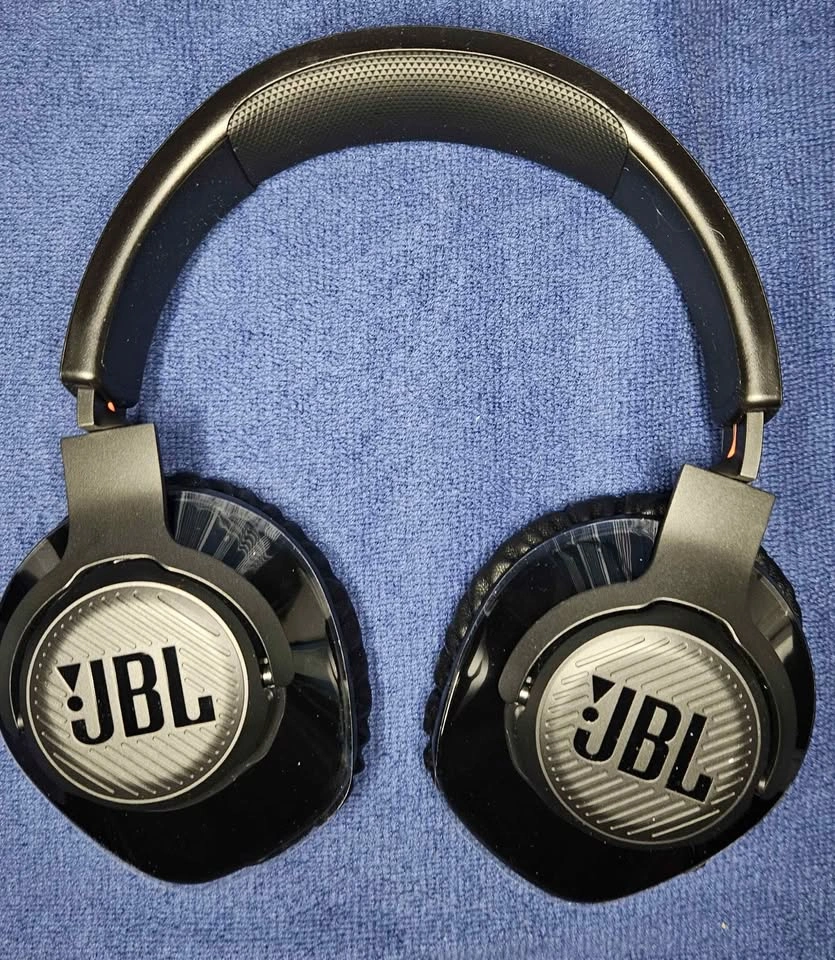 JBL Quantum 350 Wireless Gaming Headset – Brand New / Like New 🎧 - photo 4