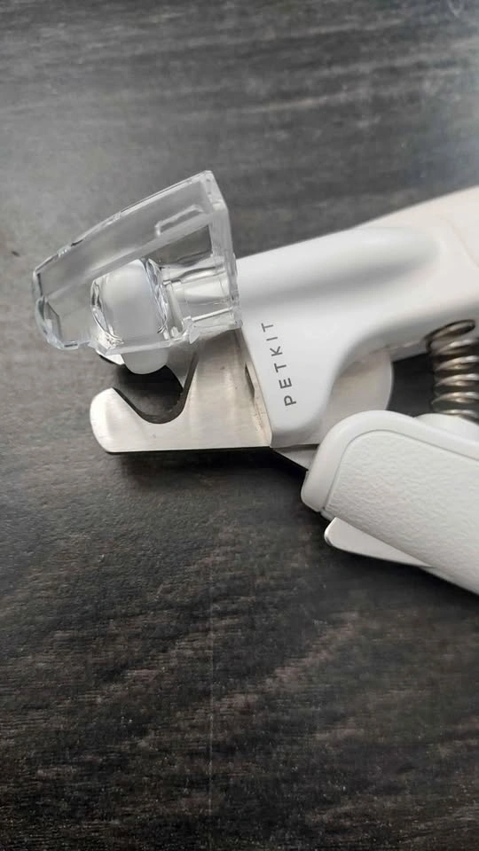 PETKIT pet nail clipper with light (90% New) - photo 2