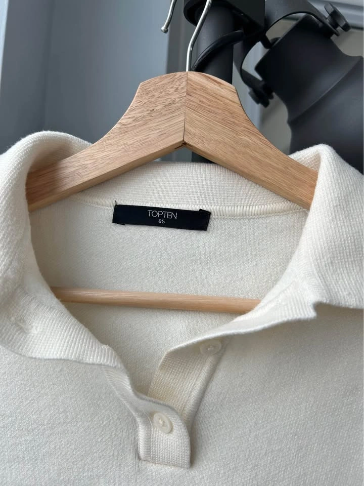 Korean Brand Topten Off-White Knit Long Sleeve Top - photo 3