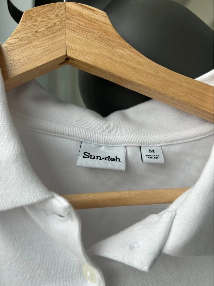 Aritzia Sunday Best Sun-deh Cropped White Polo Top - photo 3