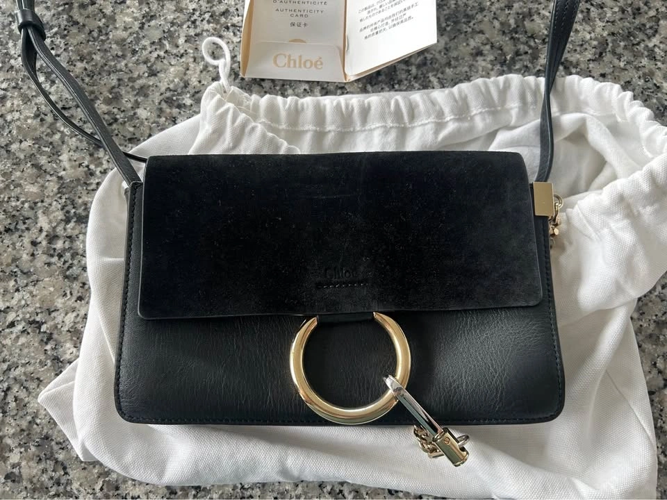 Chloe Small Faye Black Bag - photo 4