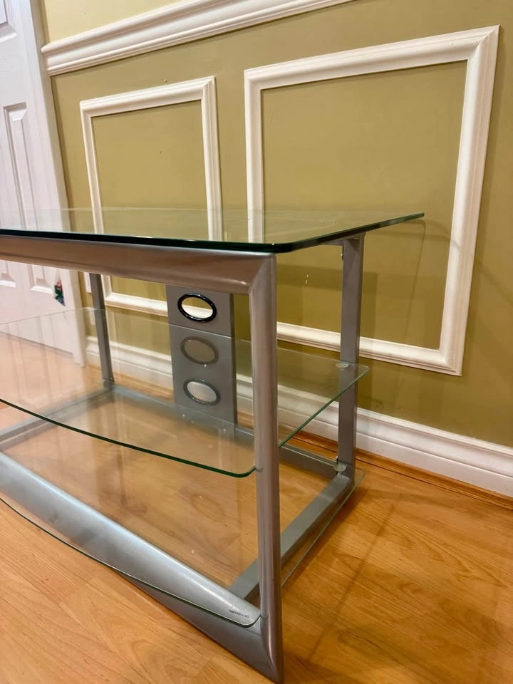Modern Glass TV Stand (Tempered Glass) – Sleek & Sturdy - photo 4