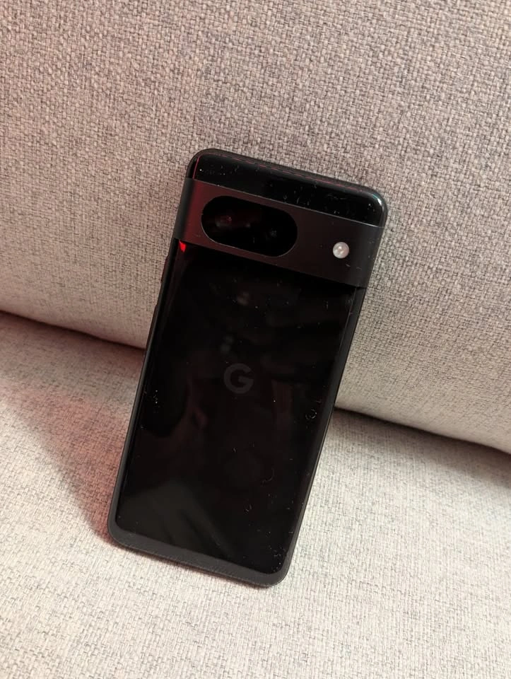 Google Pixel 8 (128GB) - Almost mint condition! - photo 3