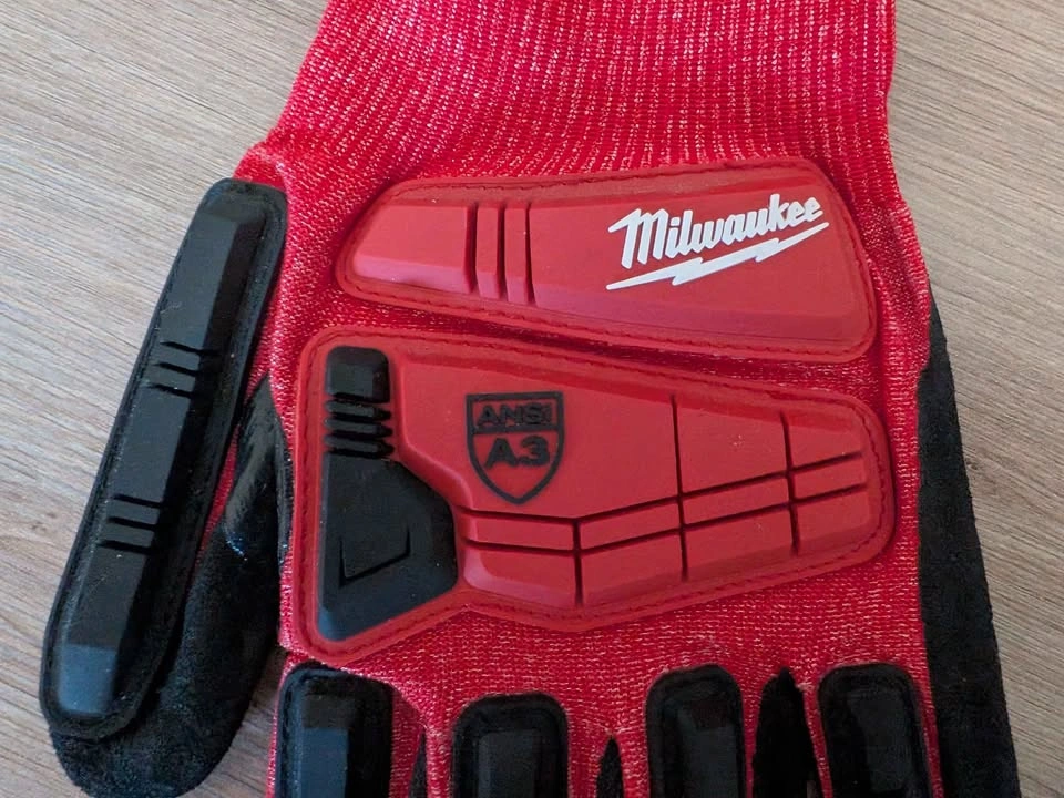 New XL Milwaukee Work Gloves - photo 2
