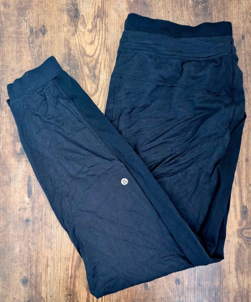 Lululemon pants 14