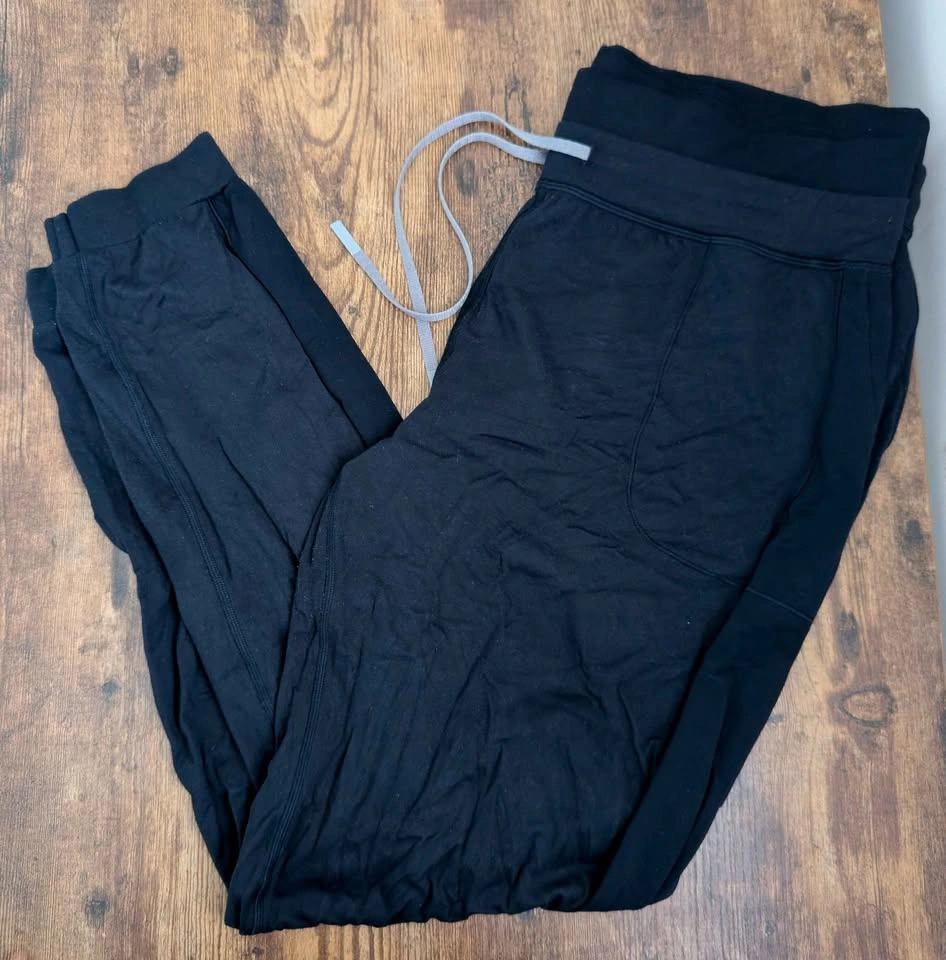 Lululemon pants 14 - photo 2