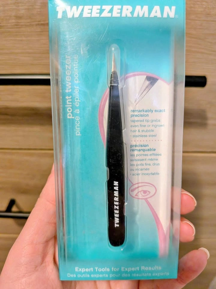 New Tweezerman Point Tweezers