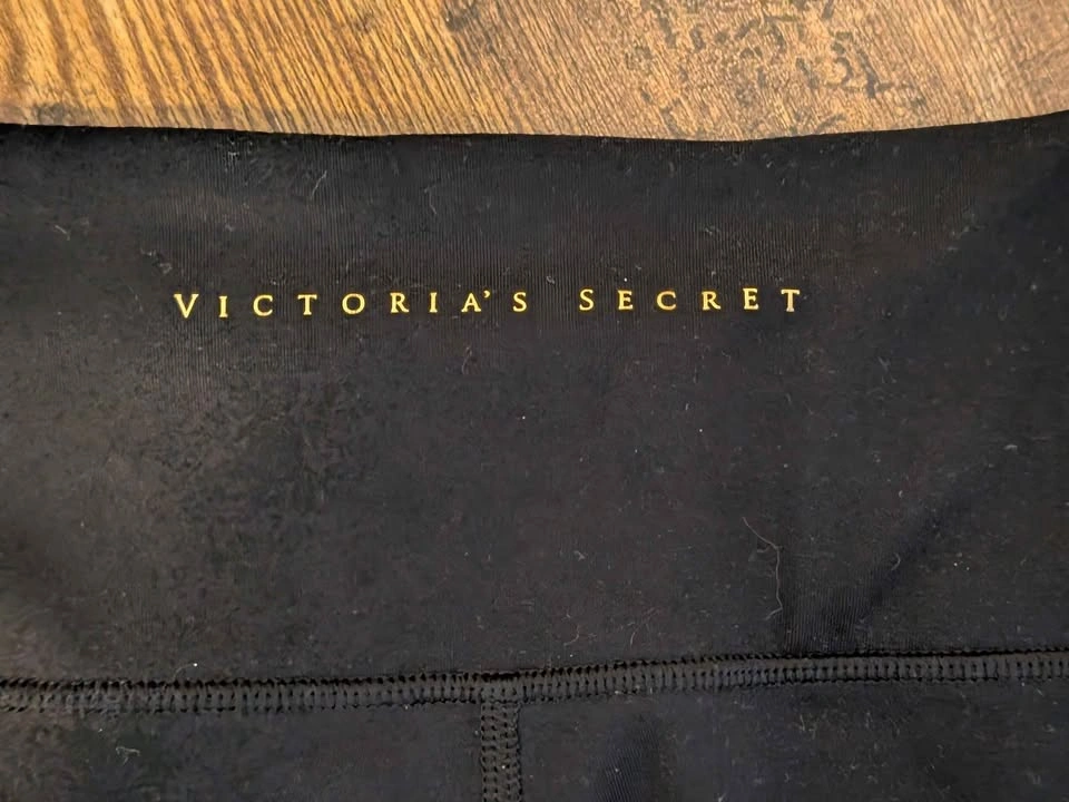 XL Victoria's Secret Leggings w/ pockets - photo 2
