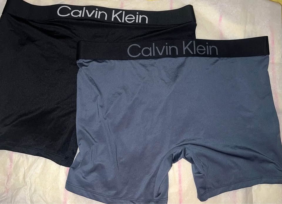 New Calvin Klein Microfibre Boxer Briefs (size XL) - $15 firm - photo 2