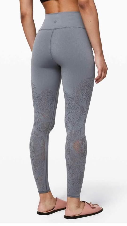lululemon leggings - Size 6 - photo 2