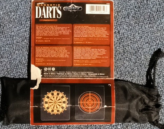 NEW Magnetic Dartboard with 6 Darts, Double Sided Target - photo 2