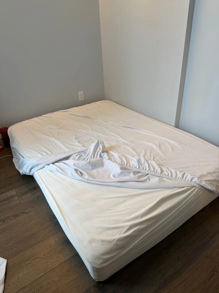 IKEA Full-sized Mattress (firm/white) - photo 3