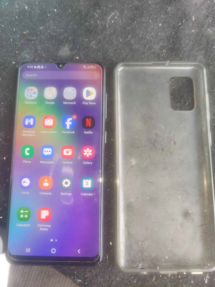 SAMSUNG GALAXY A31 128GB - photo 3