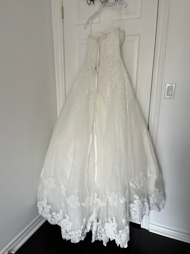 wedding dress - photo 4