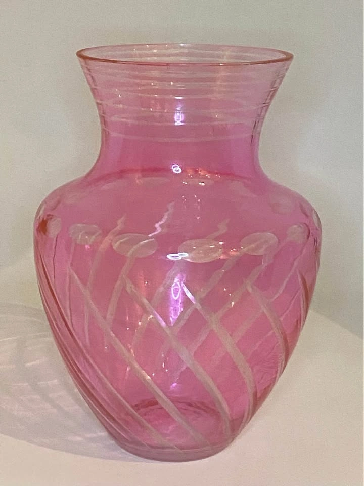 Pink Iridescent Glass Vase Swirl Design - photo 5