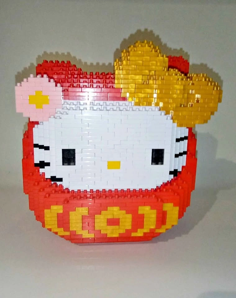 Hello Kitty Daruma Building Blocks Figure