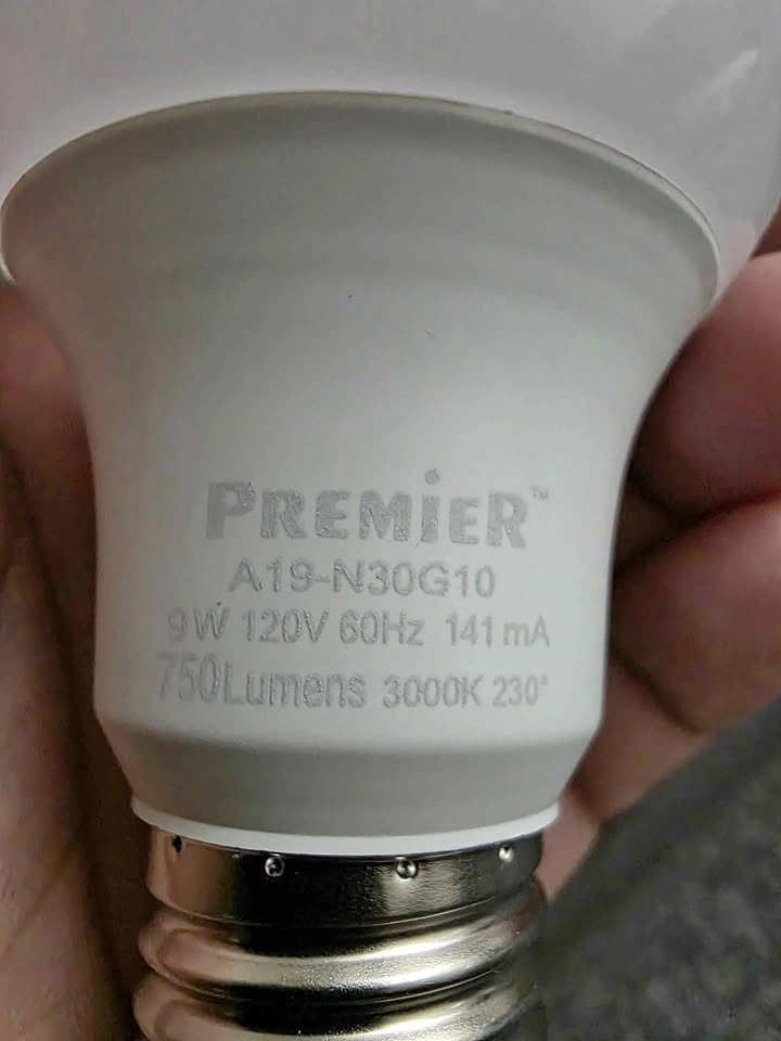 9W 3000K Premier Brand Light Bulbs