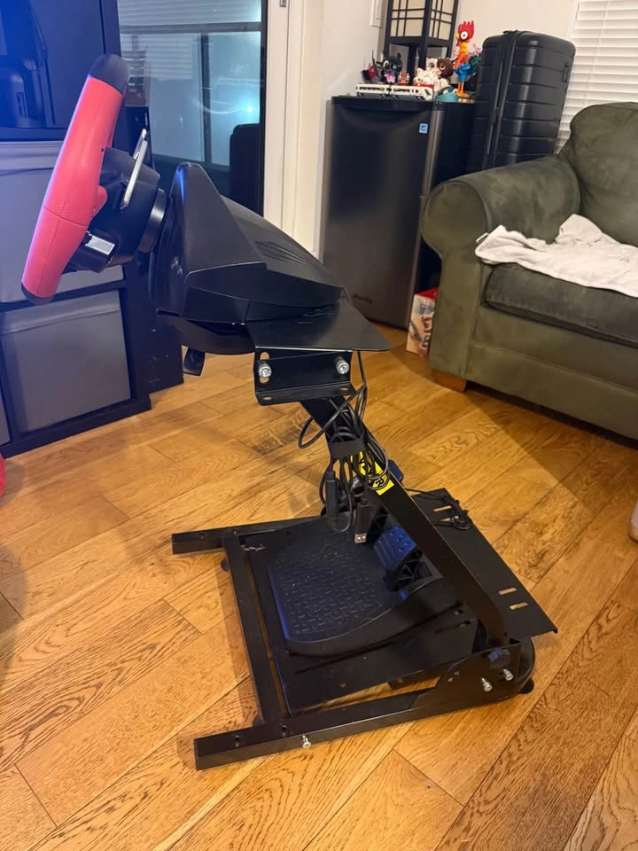 Thrustmaster steering wheel with stand. Xbox/windows - photo 3