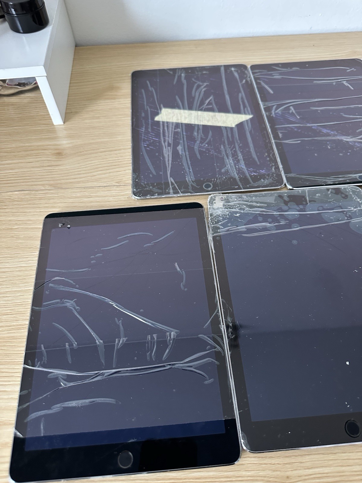 7x Apple iPad Air 2 A1566 - School Engraved - Untested - photo 2
