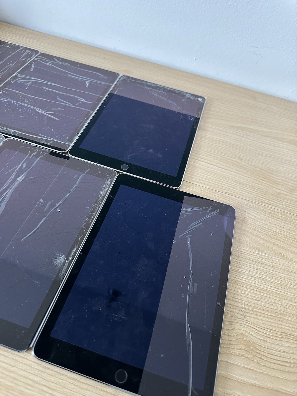 7x Apple iPad Air 2 A1566 - School Engraved - Untested - photo 4