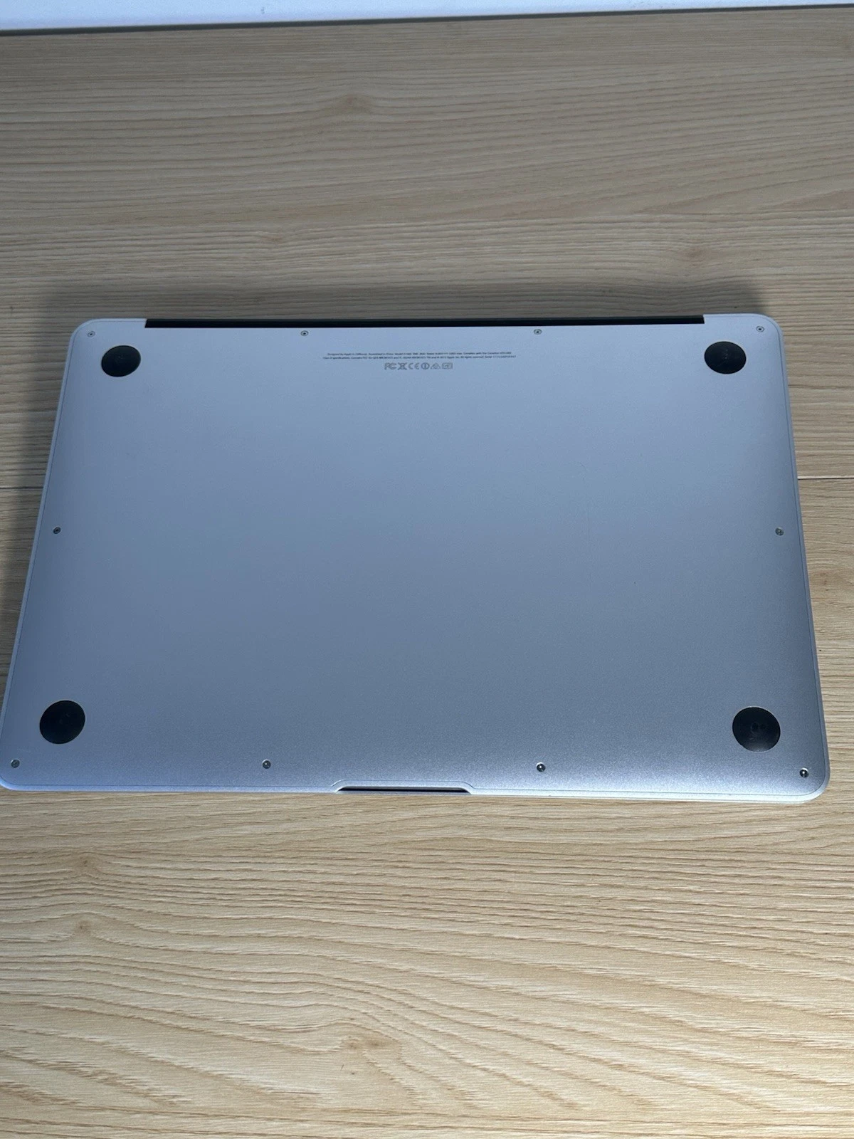 MacBook Air 13” A1466 2013 i5 Laptop - Turns On, No Display (Par - photo 5