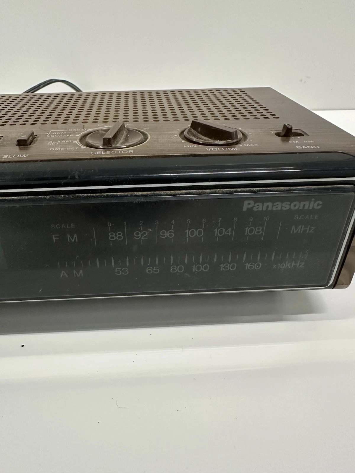 Vintage Panasonic Digital Alarm Clock Radio AM/FM Brown Tested W - photo 3