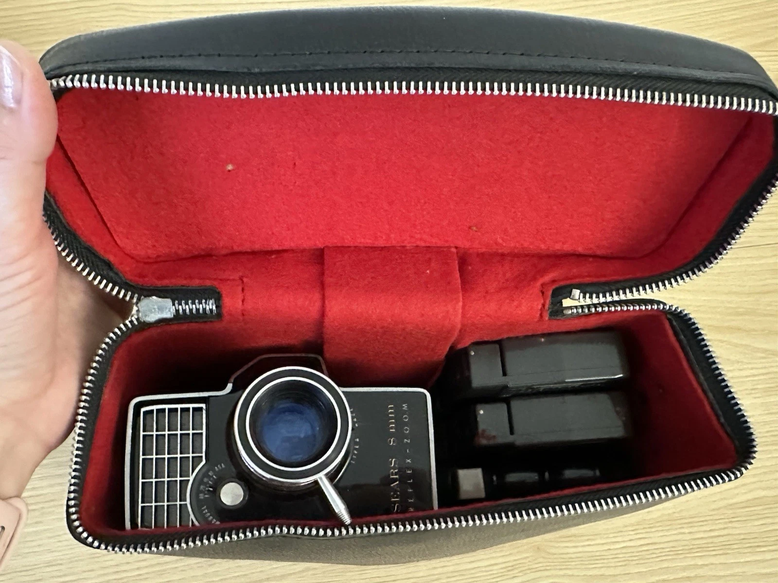 Vintage Sears 8mm Movie Camera w/ Zoom Lens & Cartridges - photo 2