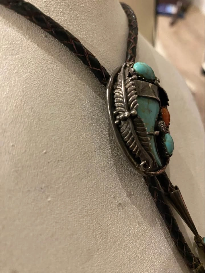 Vintage Navajo Sterling Silver "Bear Claw" Bolo Tie – Signed SD - photo 4