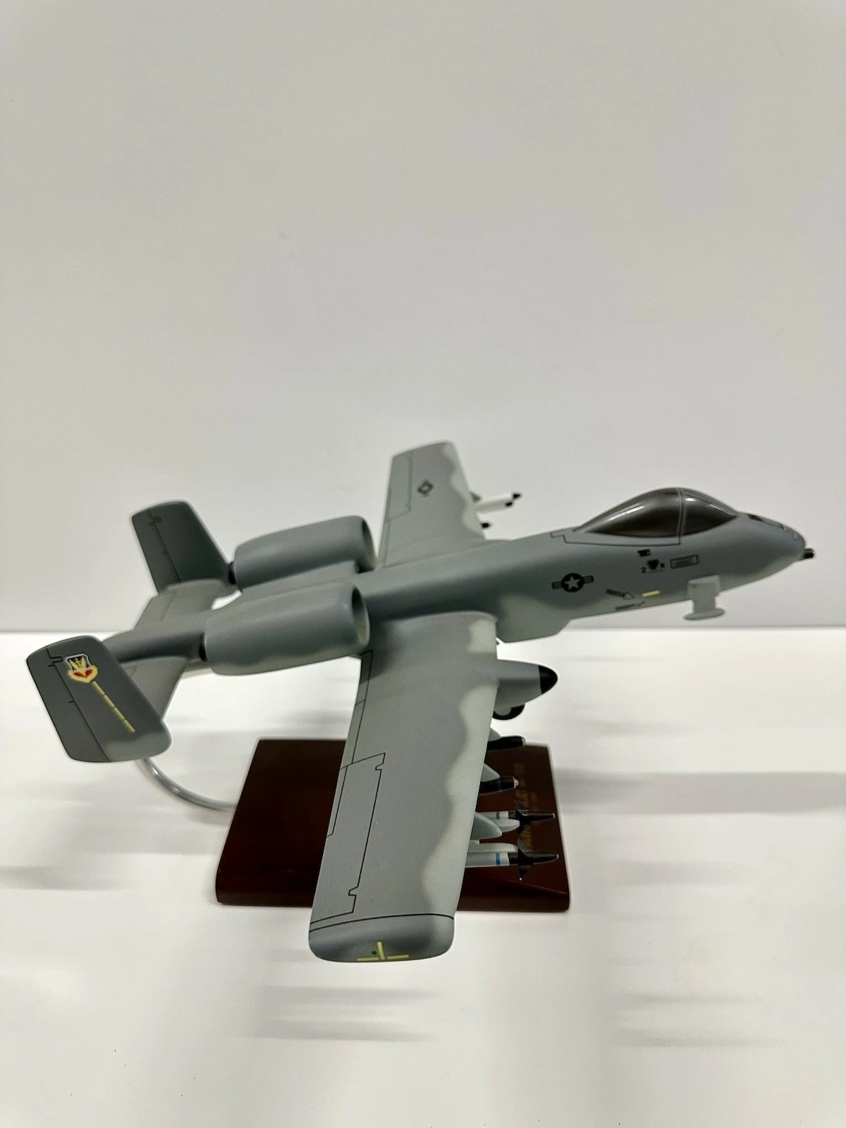 Executive Series A-10A Warthog Model 1:48 Daron Fairchild - photo 2