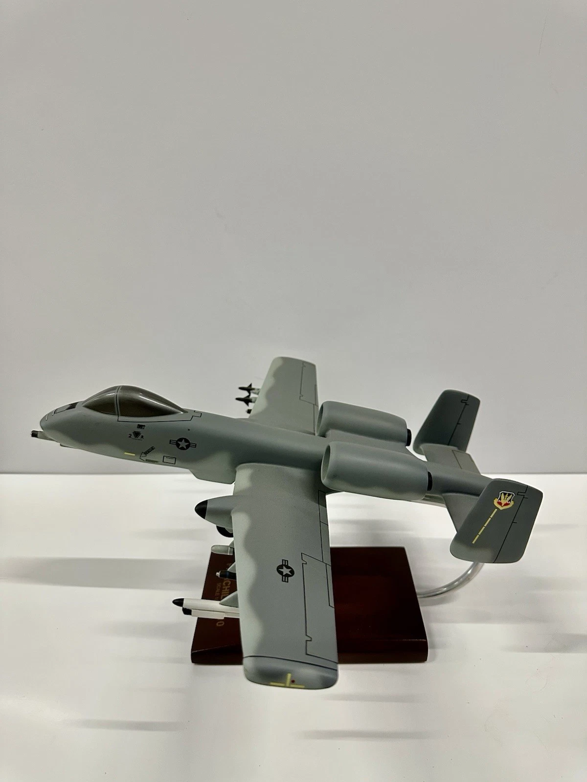 Executive Series A-10A Warthog Model 1:48 Daron Fairchild - photo 4