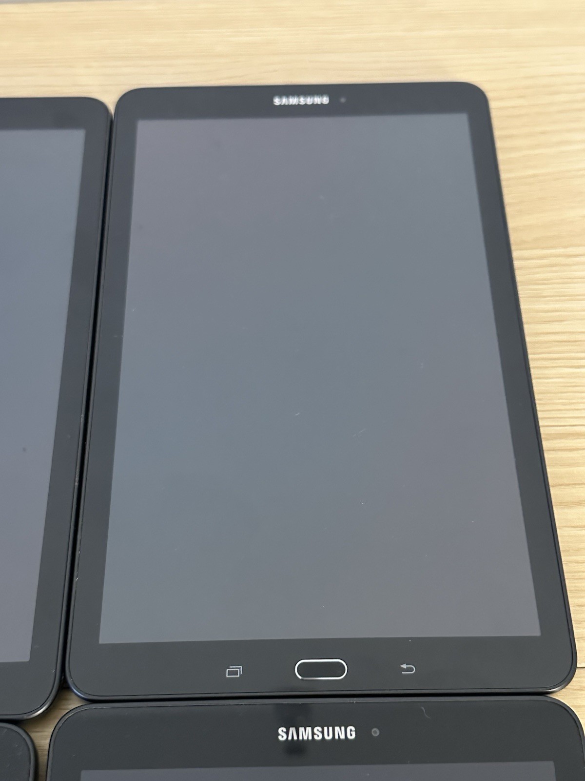 Samsung Galaxy Tab Verizon 9.6" - Lot of 4 - Working - photo 4