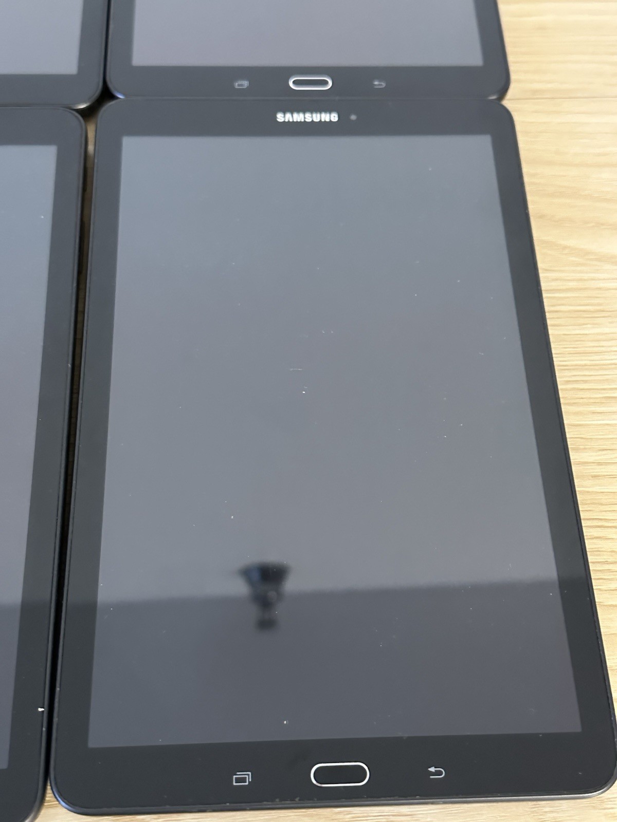 Samsung Galaxy Tab Verizon 9.6" - Lot of 4 - Working - photo 5