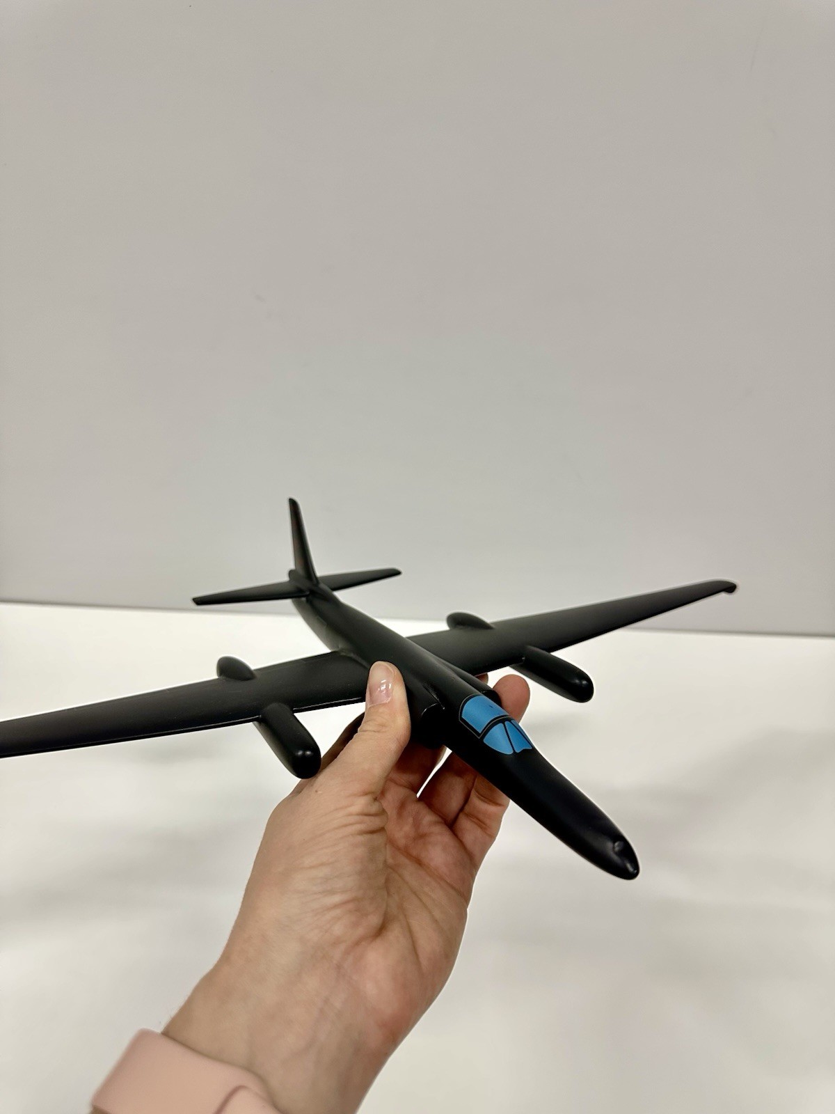 Lockheed U-2 Spy Plane Wooden Model Black Recon Aircraft Display - photo 5