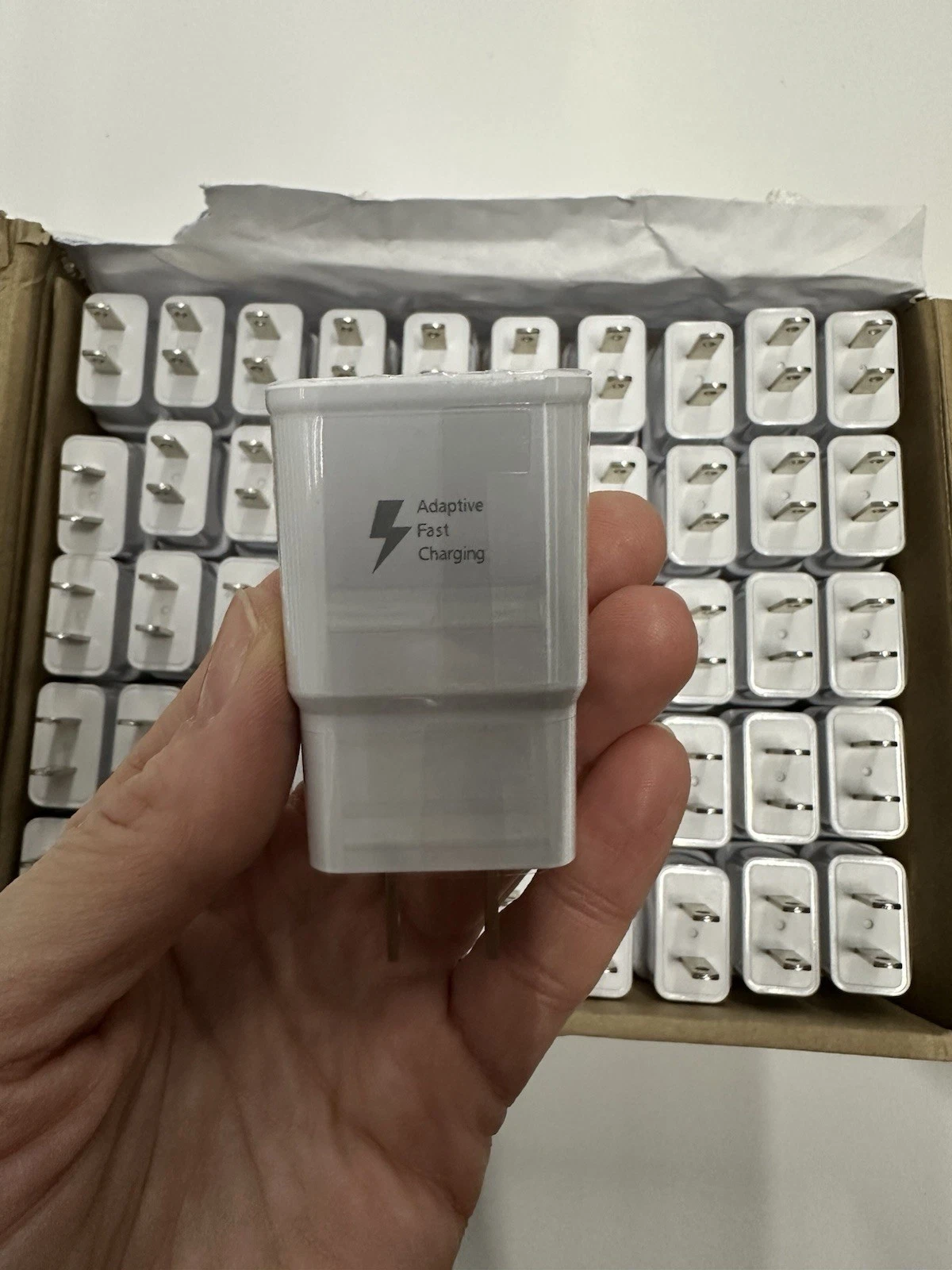 50x Adaptive Fast Charging USB Wall Chargers 15W EP-TA20JWE Bulk - photo 2