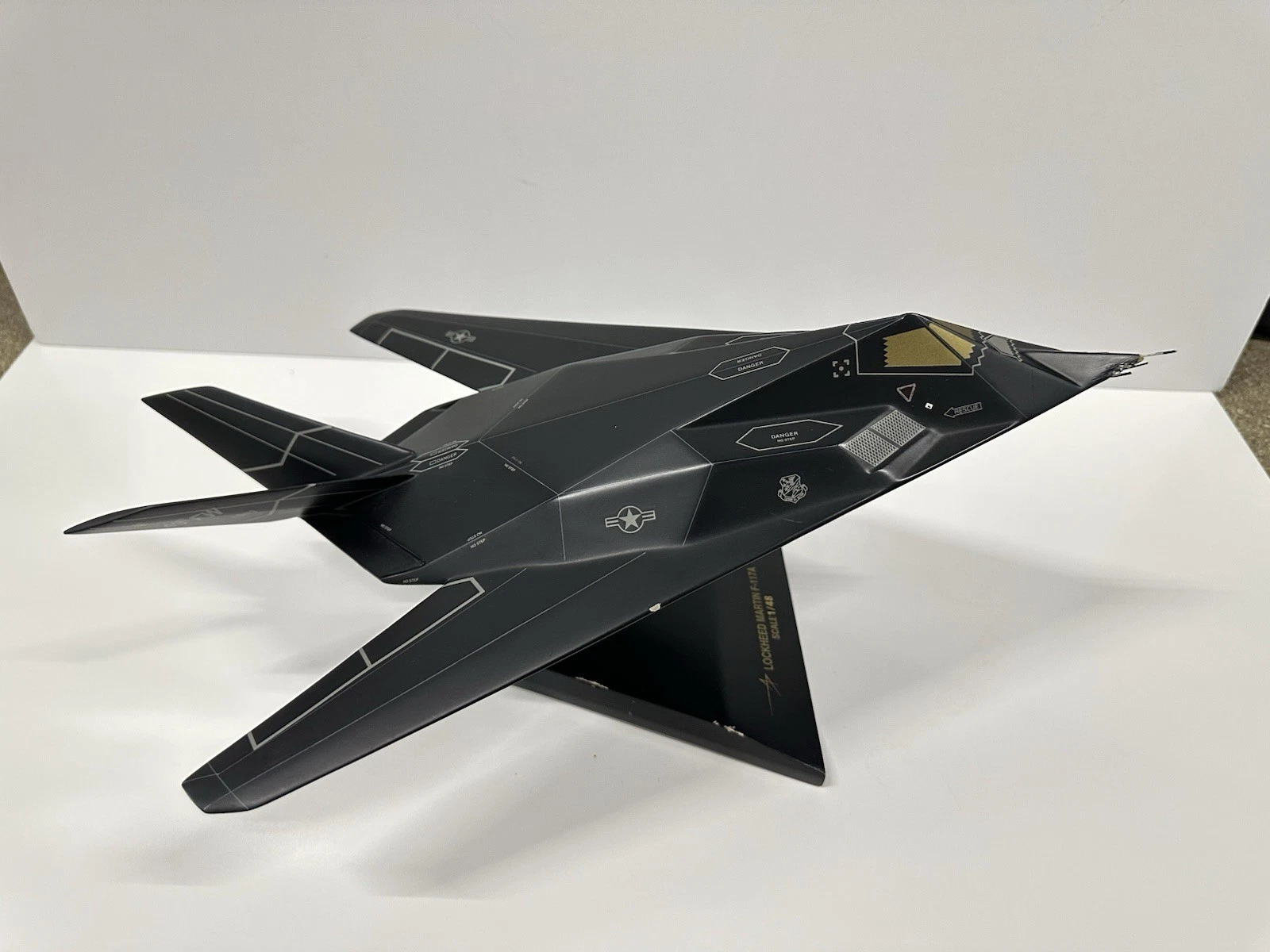 F-117A Nighthawk Stealth Fighter Model 1/48 Wood Display Stand - photo 3