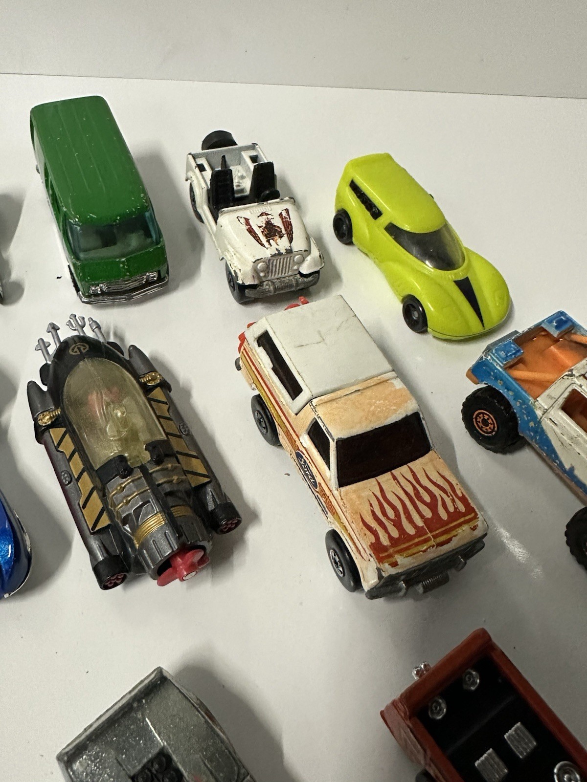 Hot Wheels Diecast Cars Lot 90s 2000s Mixed Vintage - photo 5
