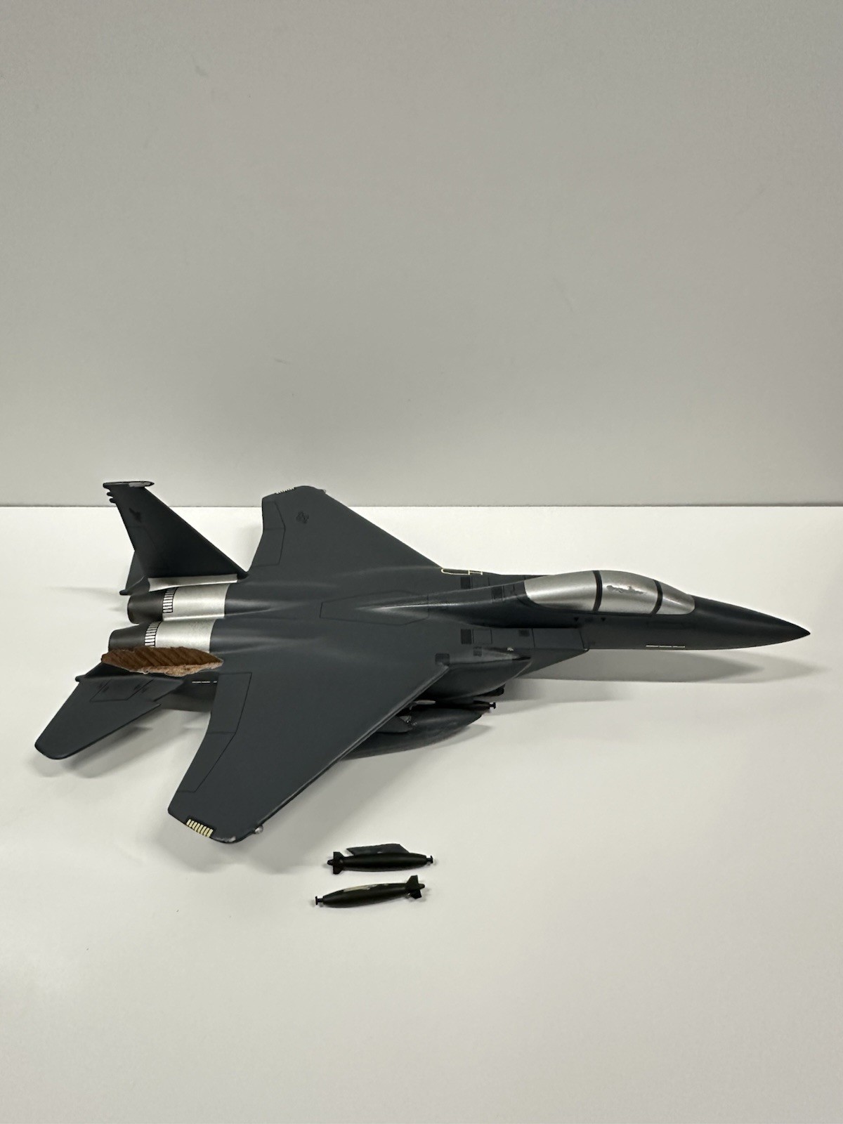 F-15 Fighter Jet Model Aircraft Large Display Plane Damaged Part - photo 3