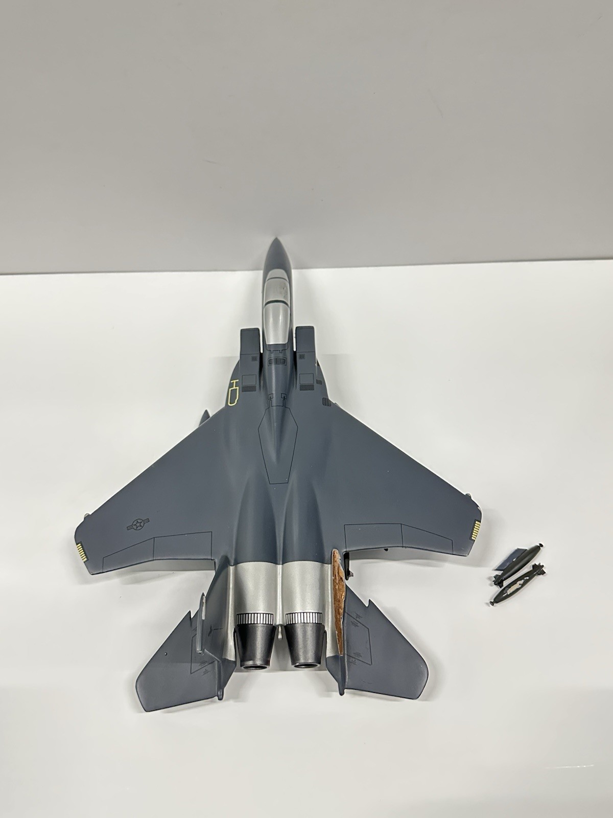 F-15 Fighter Jet Model Aircraft Large Display Plane Damaged Part - photo 4