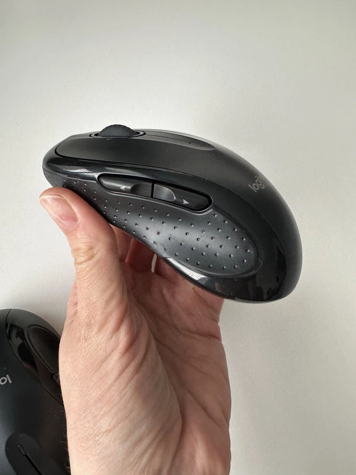 Logitech M510 Wireless Mouse Black 2 Pack Tested Working - photo 5